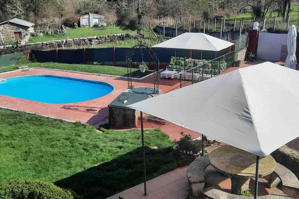 Alojamiento Entero Con Piscina Y Jardin. Оренсе Екстер'єр фото